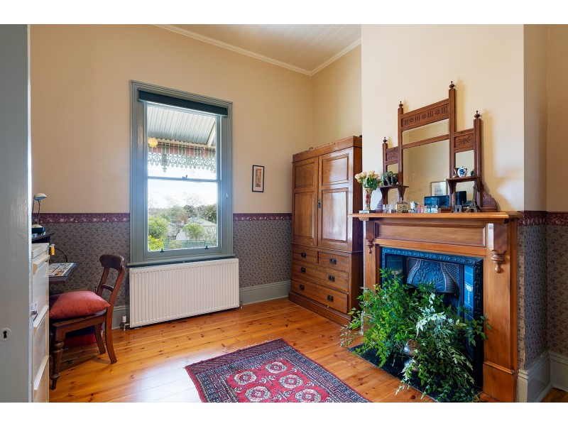 50 Urquhart Street, Castlemaine VIC 3450