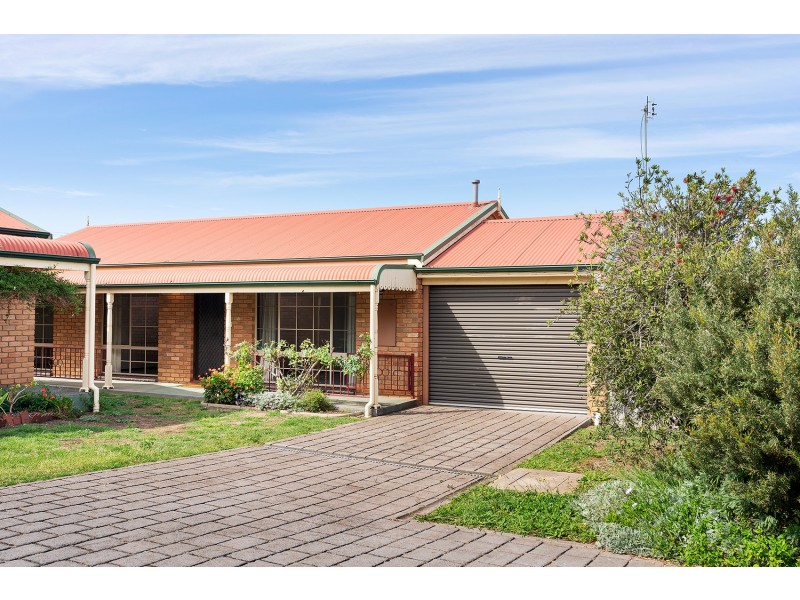 4/4 Union Street, Castlemaine VIC 3450