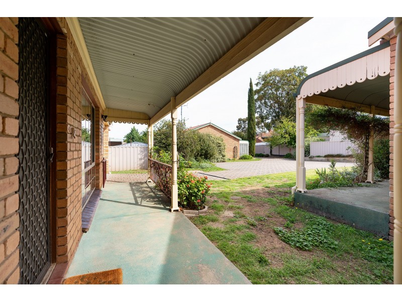 4/4 Union Street, Castlemaine VIC 3450