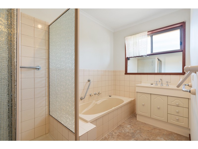 4/4 Union Street, Castlemaine VIC 3450