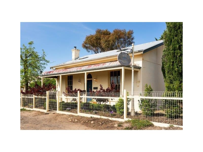 122 Duke Street, Castlemaine VIC 3450