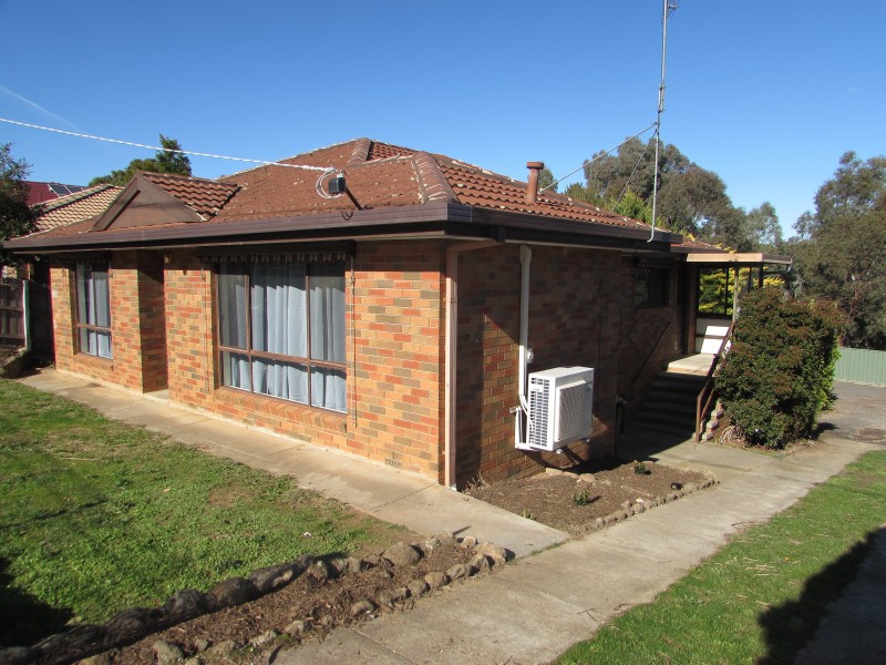 21 Ray Street, Castlemaine VIC 3450