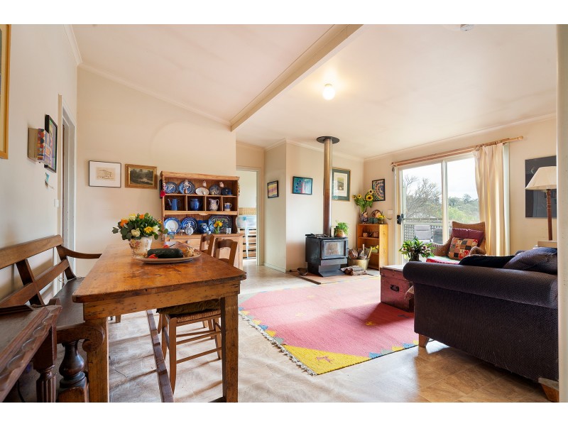 9 Adams Street, Castlemaine VIC 3450