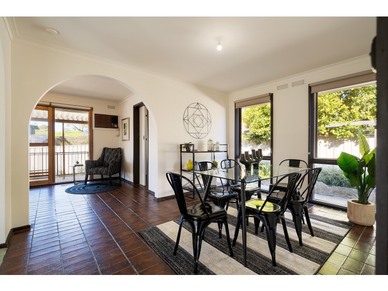 104 Farnsworth Street, Castlemaine VIC 3450