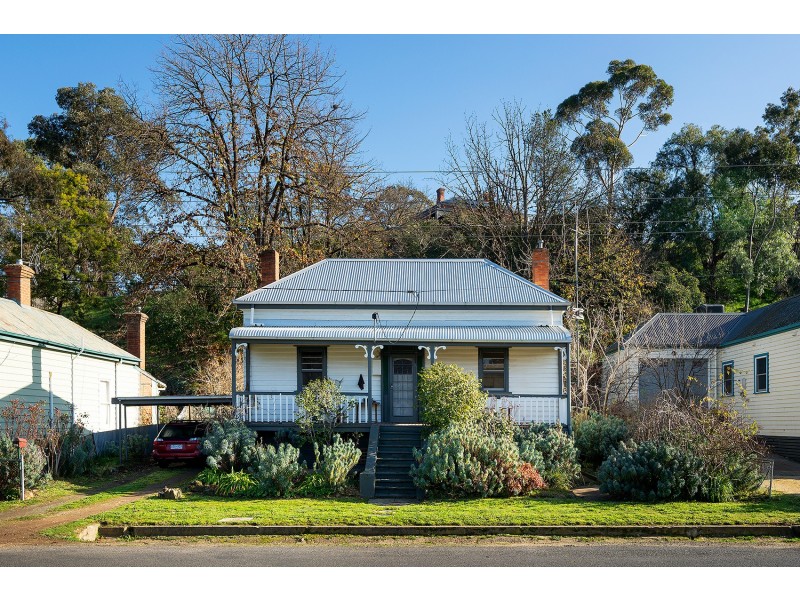 47 Gingell Street, Castlemaine VIC 3450