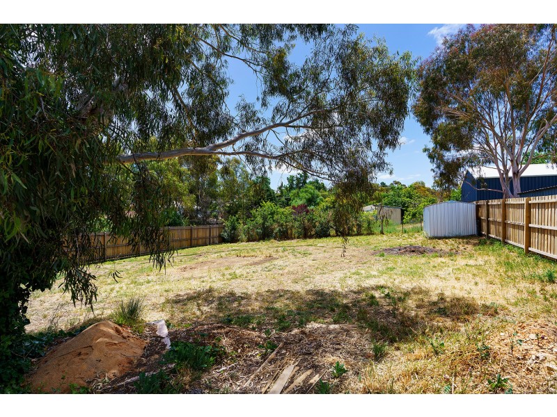 22 Ray Street, Castlemaine VIC 3450
