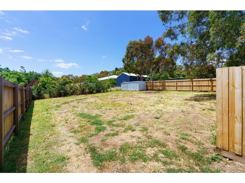 22 Ray Street, Castlemaine VIC 3450