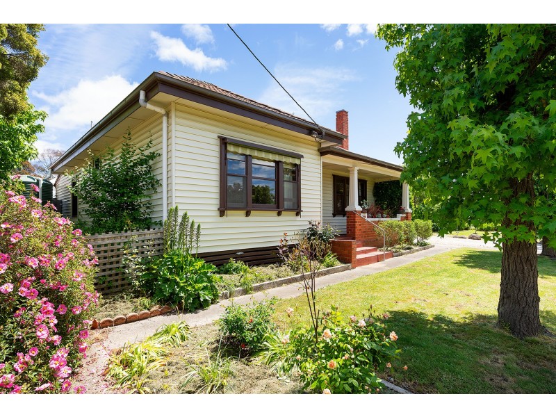 15 Pitman Street, Chewton VIC 3451