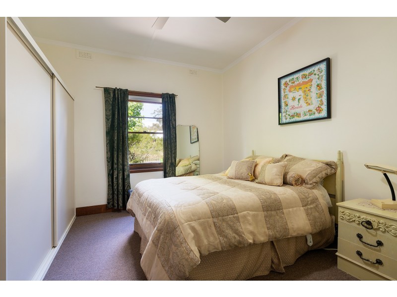 15 Pitman Street, Chewton VIC 3451