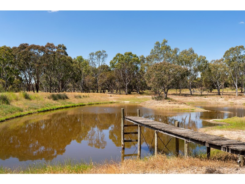 280 Maldon-Shelbourne Road, Maldon VIC 3463