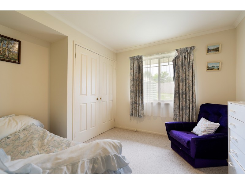 32 Maldon Road, Mckenzie Hill VIC 3451