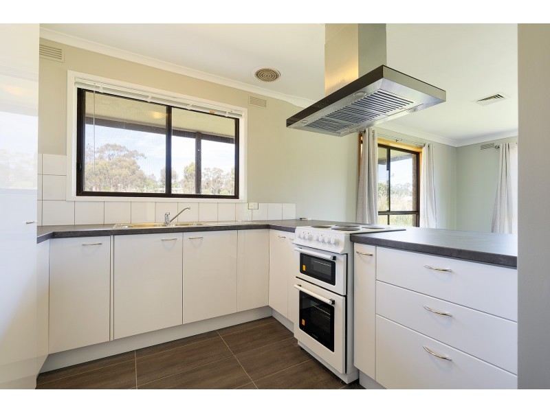 CA21 Kemps Bridge Road, Guildford VIC 3451
