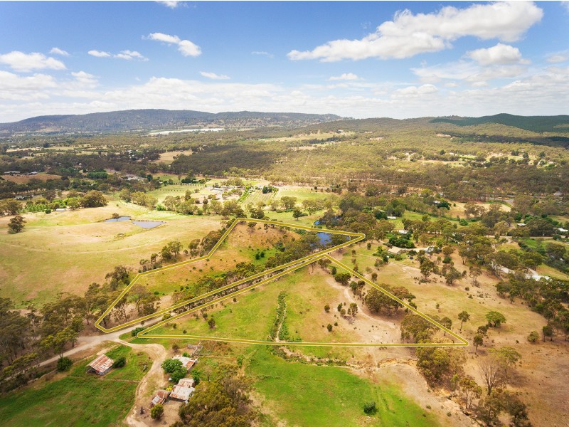 31 Carrs Road, Barkers Creek VIC 3451