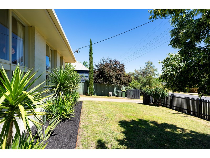 62 Berkeley Street, Castlemaine VIC 3450
