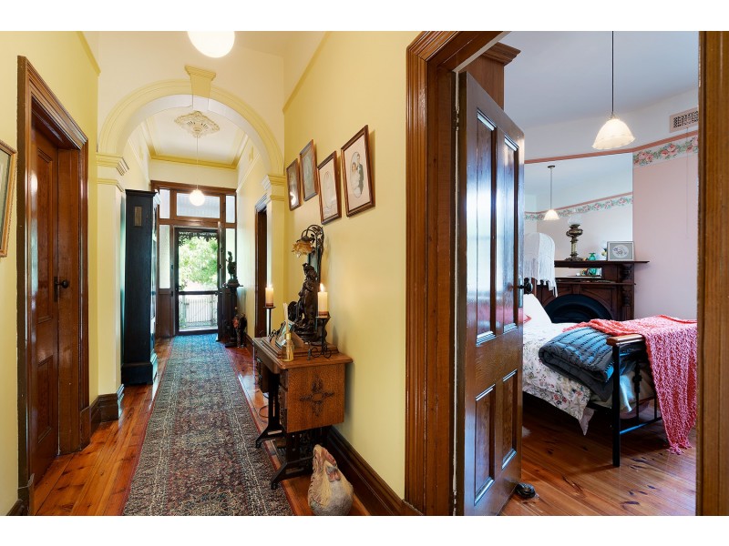 68 Kennedy Street, Castlemaine VIC 3450