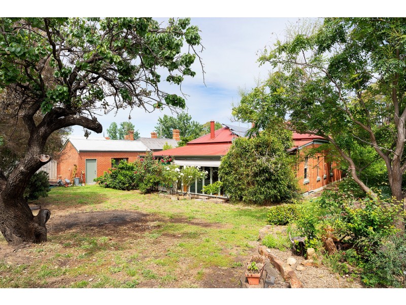 68 Kennedy Street, Castlemaine VIC 3450