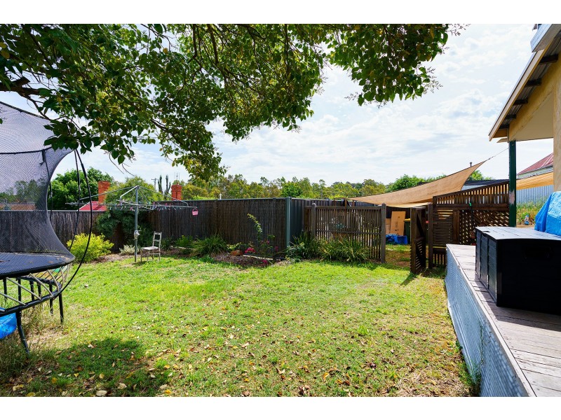 24 Forest Street, Castlemaine VIC 3450
