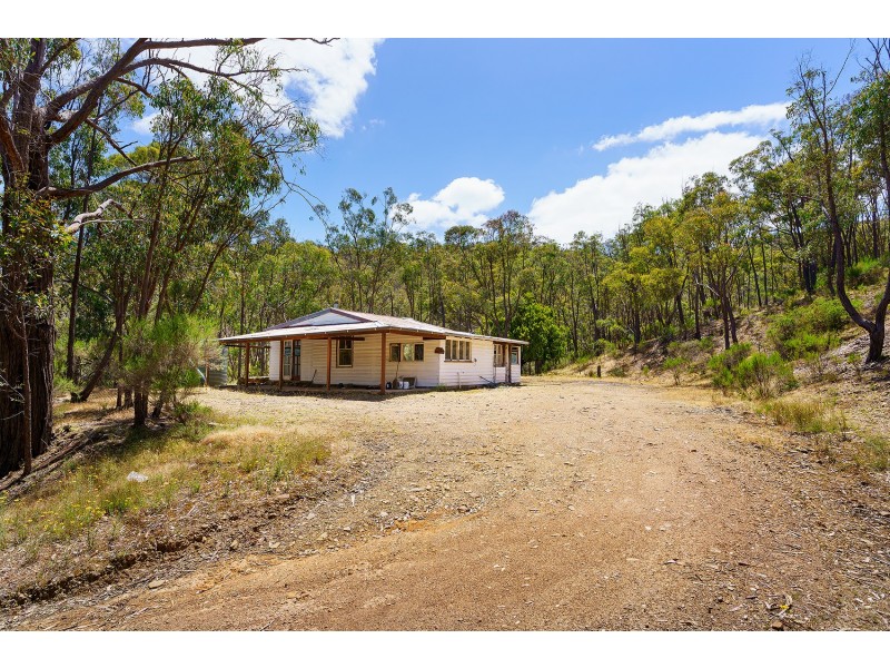 219 Goldspeck Gully Road, Chewton VIC 3451