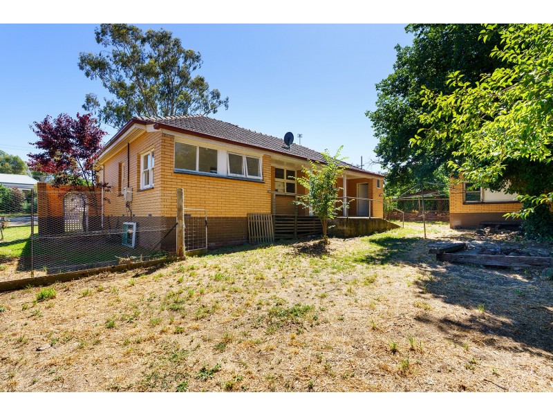 8 Reckleben Street, Castlemaine VIC 3450