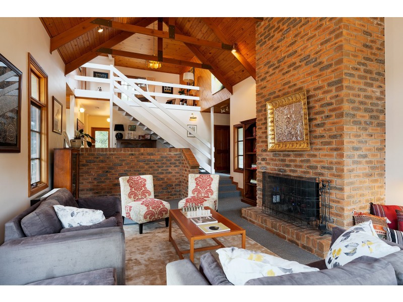 41 Farnsworth Street, Castlemaine VIC 3450