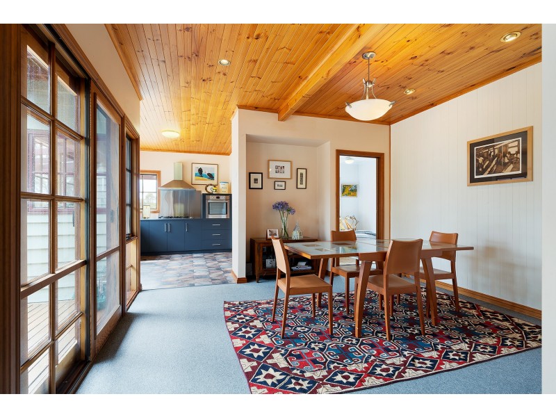 41 Farnsworth Street, Castlemaine VIC 3450