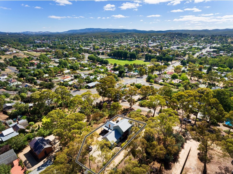 41 Farnsworth Street, Castlemaine VIC 3450