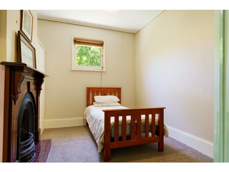 93 Main Road, Campbells Creek VIC 3451