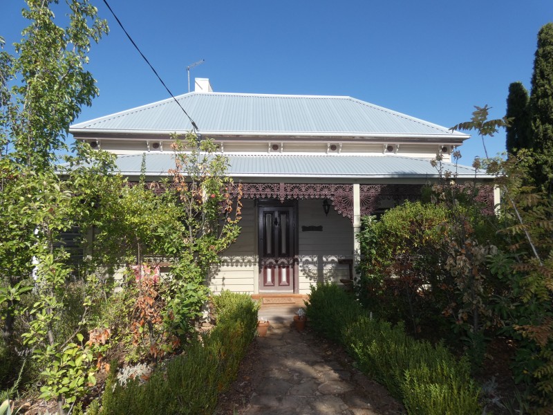 91 Hargraves Street, Castlemaine VIC 3450