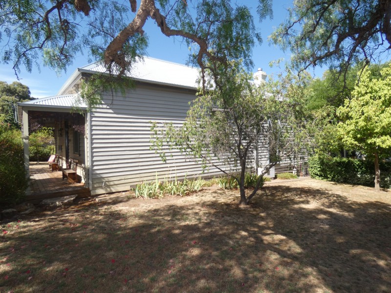 91 Hargraves Street, Castlemaine VIC 3450