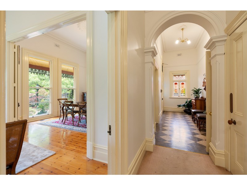 49 Campbell Street, Castlemaine VIC 3450