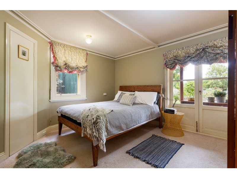 49 Campbell Street, Castlemaine VIC 3450