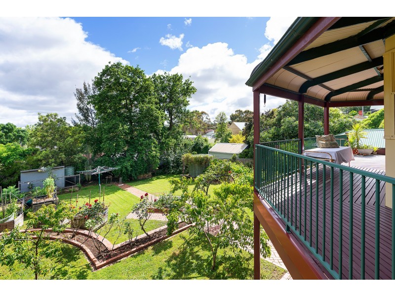 49 Campbell Street, Castlemaine VIC 3450
