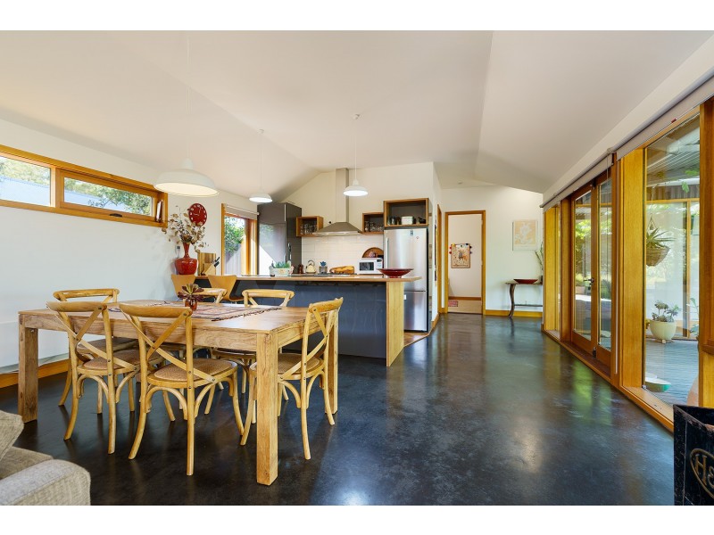 60 Fryers Road, Chewton VIC 3451