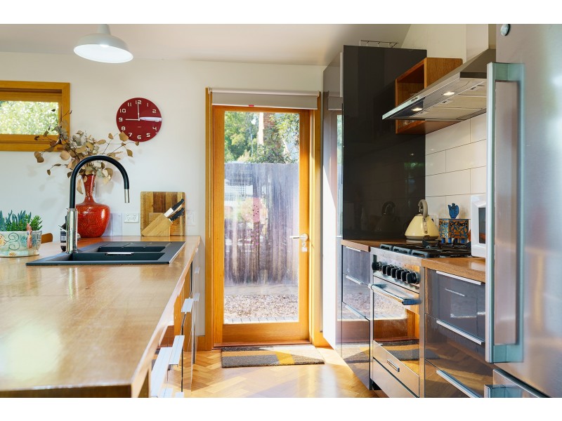 60 Fryers Road, Chewton VIC 3451