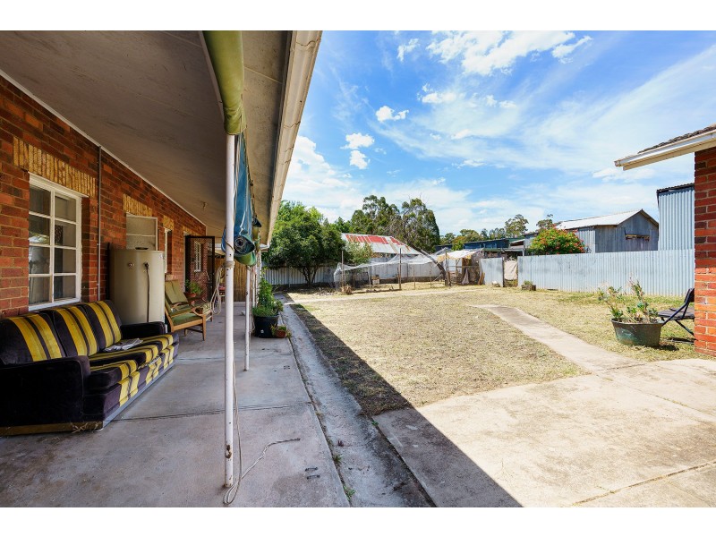 67 Main Road, Campbells Creek VIC 3451