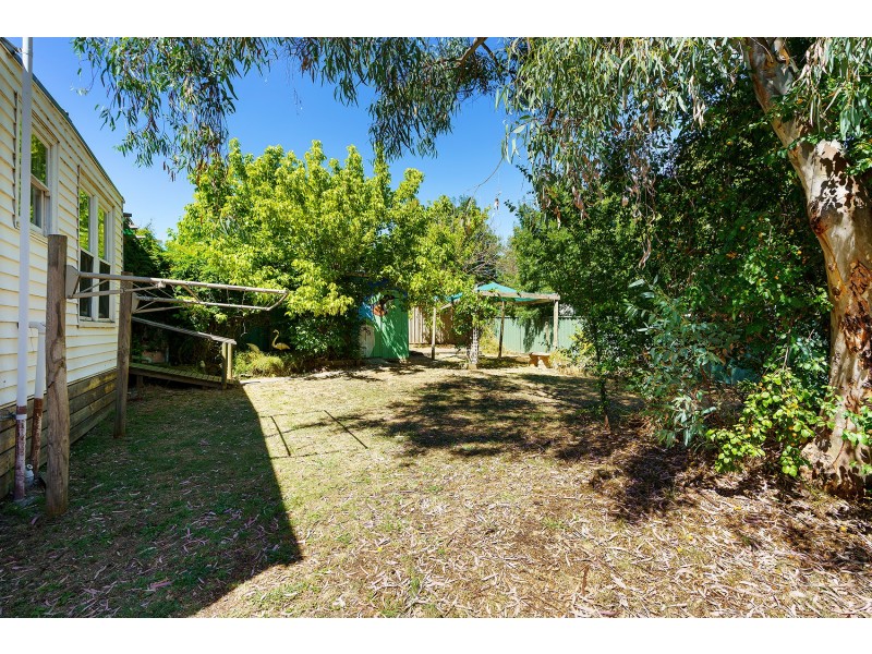 47 Blakeley Road, Castlemaine VIC 3450