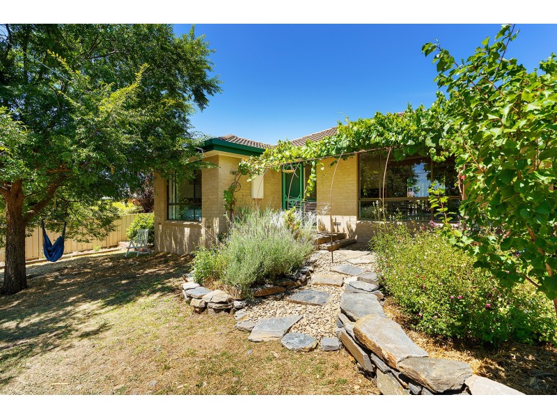 22 Yeats Street, Castlemaine VIC 3450