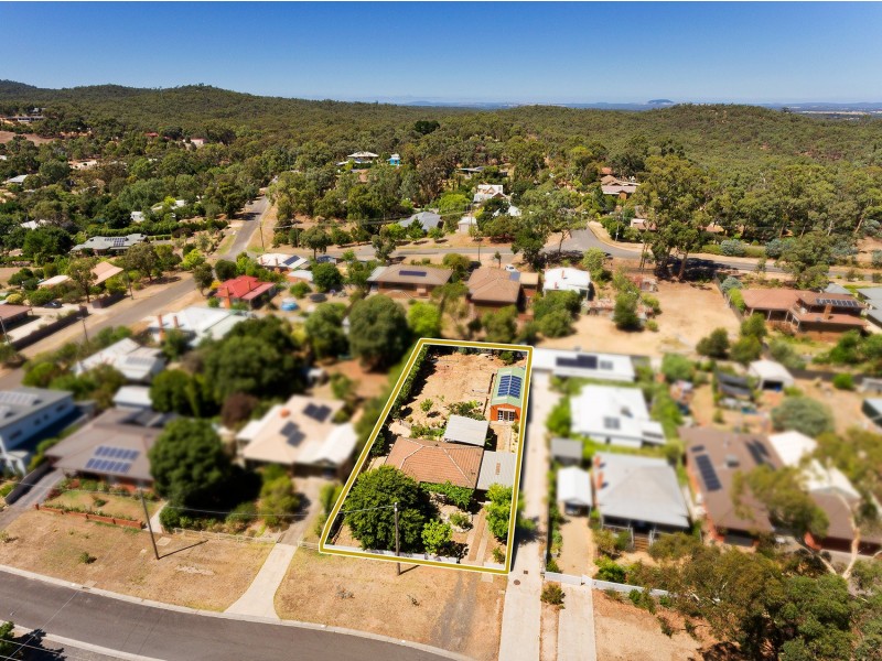 22 Yeats Street, Castlemaine VIC 3450