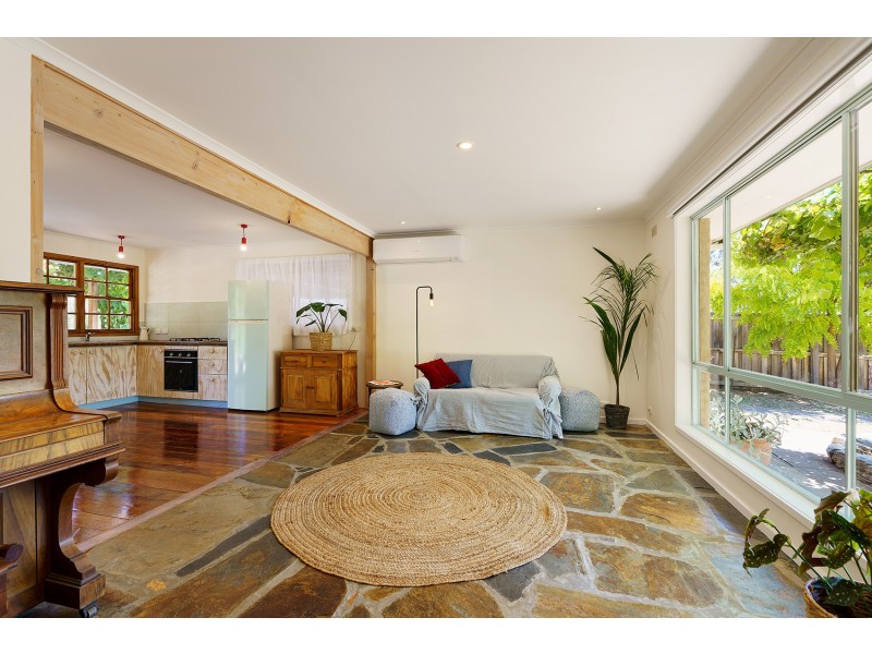 22 Yeats Street, Castlemaine VIC 3450