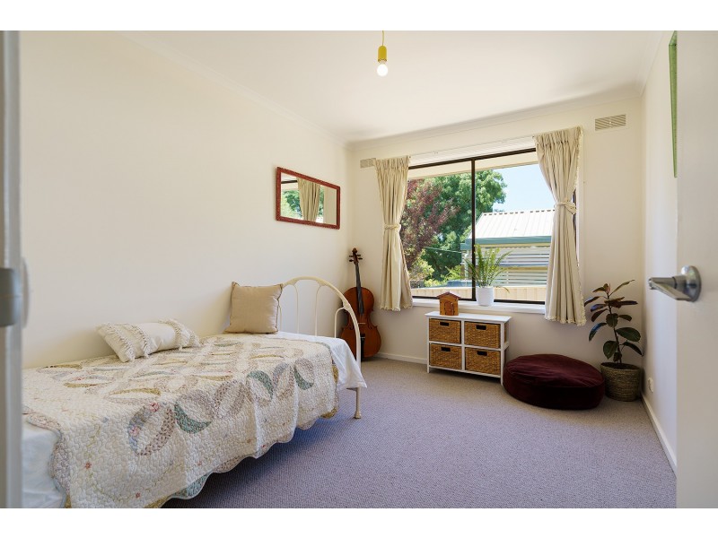 22 Yeats Street, Castlemaine VIC 3450