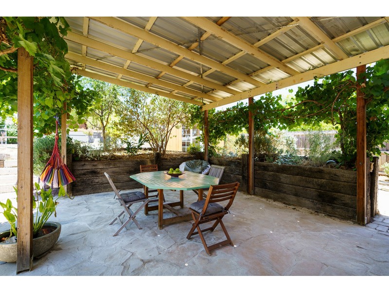 22 Yeats Street, Castlemaine VIC 3450