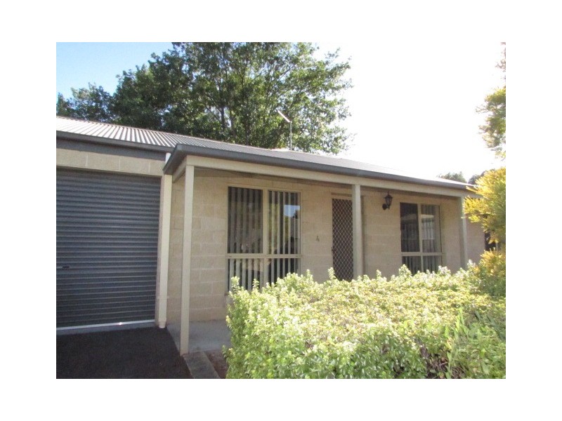 4/32 Ray Street, Castlemaine VIC 3450