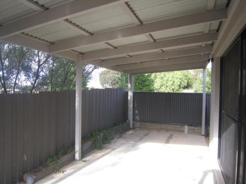 4/77 Elizabeth Street, Castlemaine VIC 3450