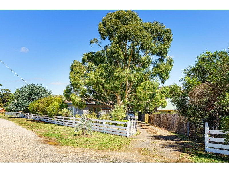 7 Fletcher Street, Guildford VIC 3451