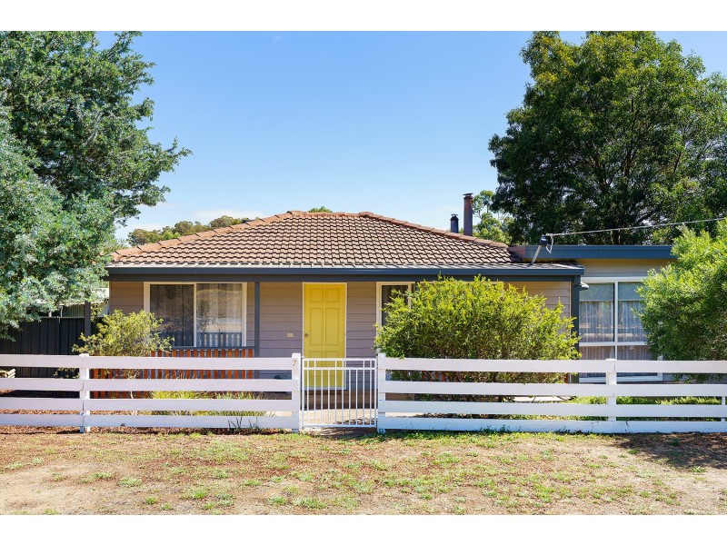 7 Fletcher Street, Guildford VIC 3451