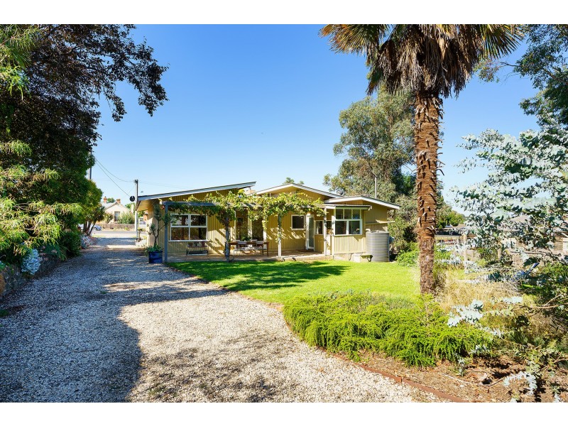 89 Duke Street, Castlemaine VIC 3450