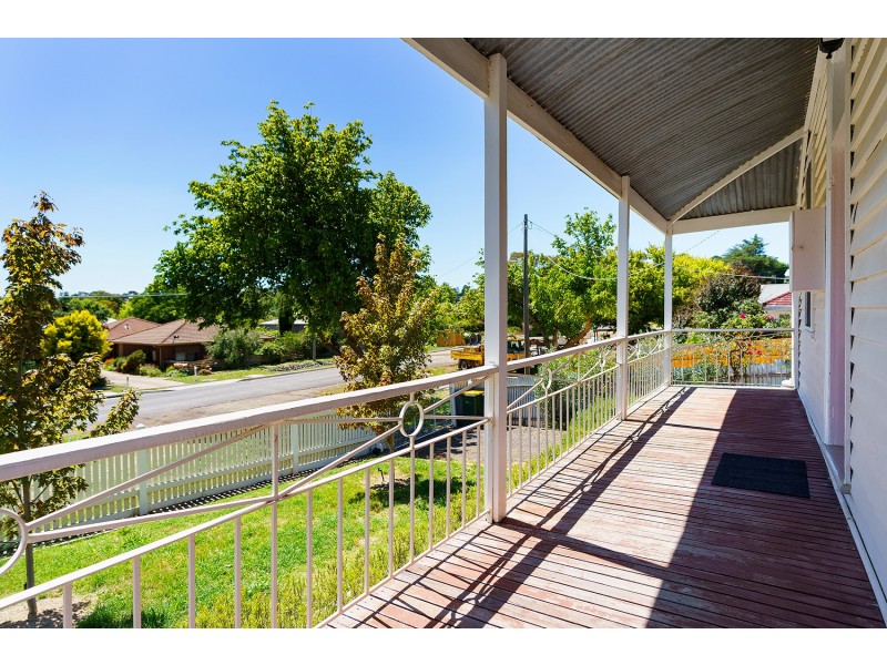 4 Saint Street, Castlemaine VIC 3450