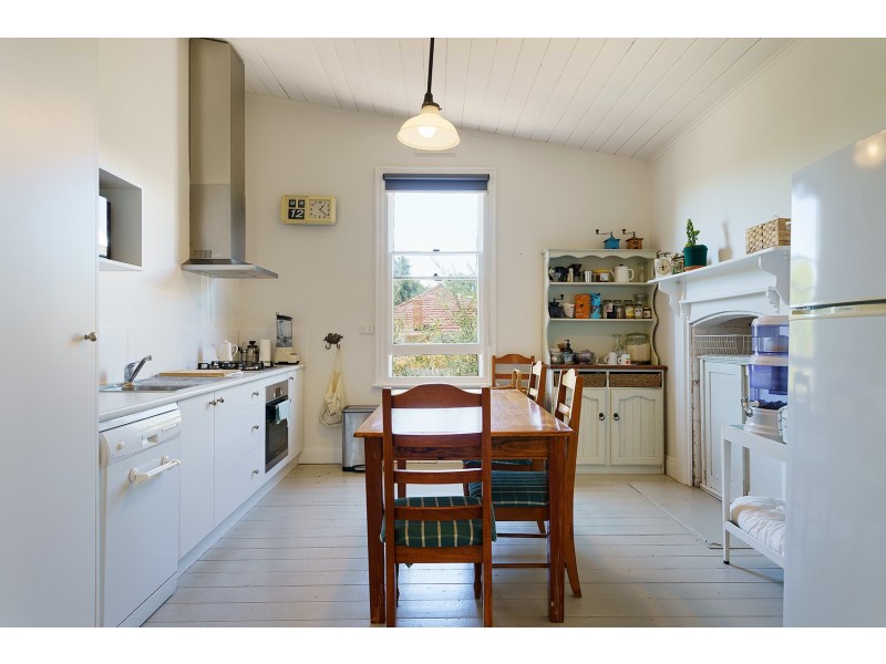 4 Saint Street, Castlemaine VIC 3450