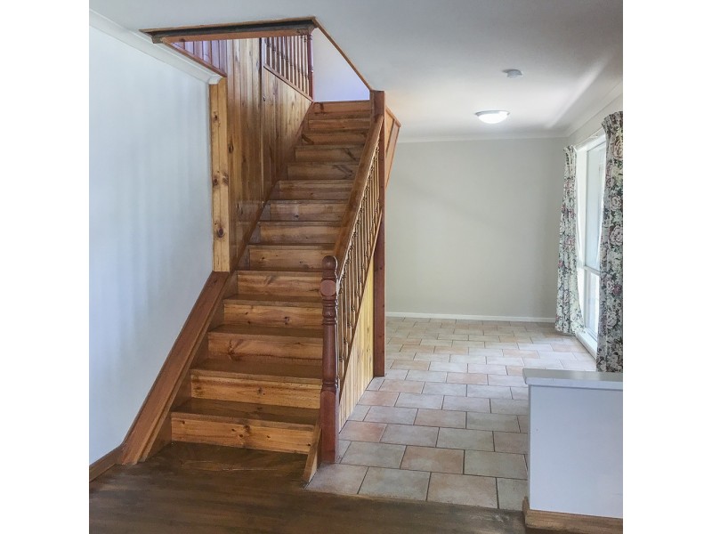 18 Eleanor Drive, Campbells Creek VIC 3451