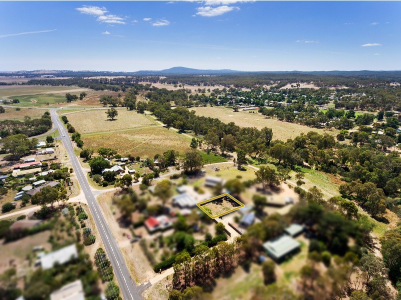 11B Campbell Street, Newstead VIC 3462